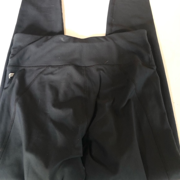 Fabletics - Picture 3 of 4